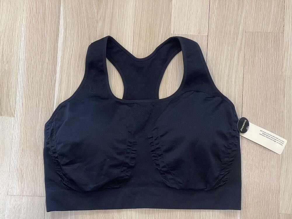 NWT Truekind Sports Bra 3XL Black Seamless Racerback Removable Pads Tagless